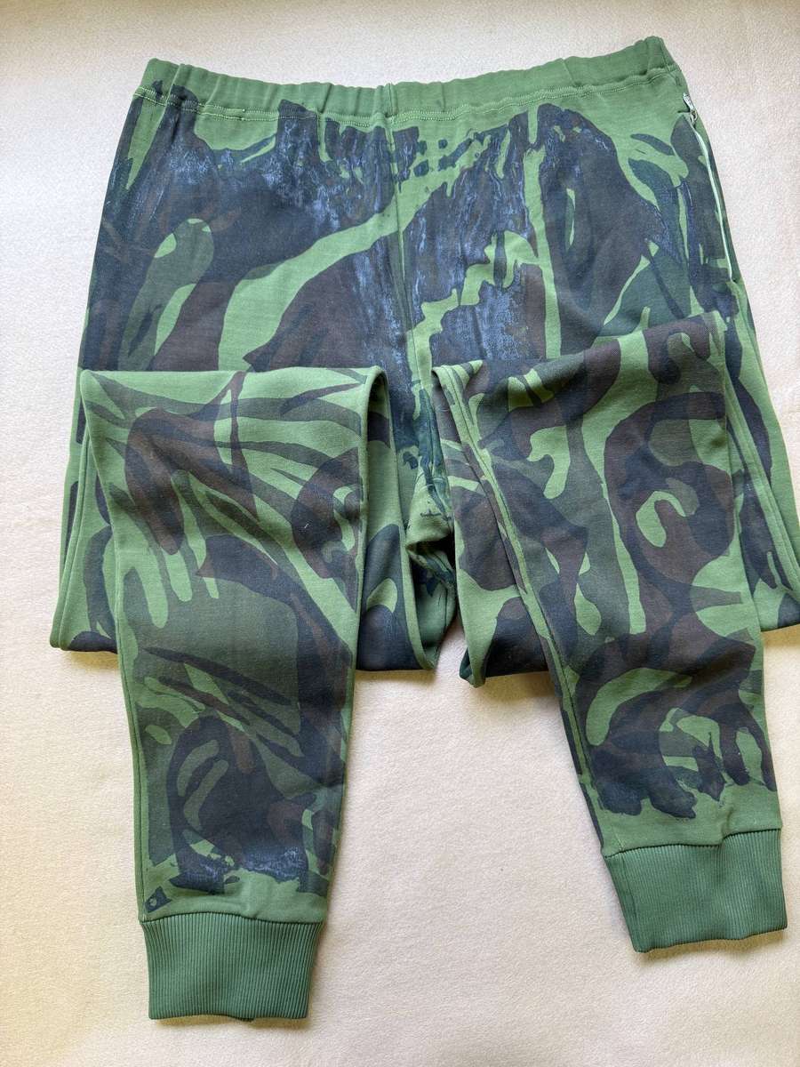 Rhodesian Camo Tracksuit - Top and Pants, Made by Sprinter - XL (Appears Variation Camo)