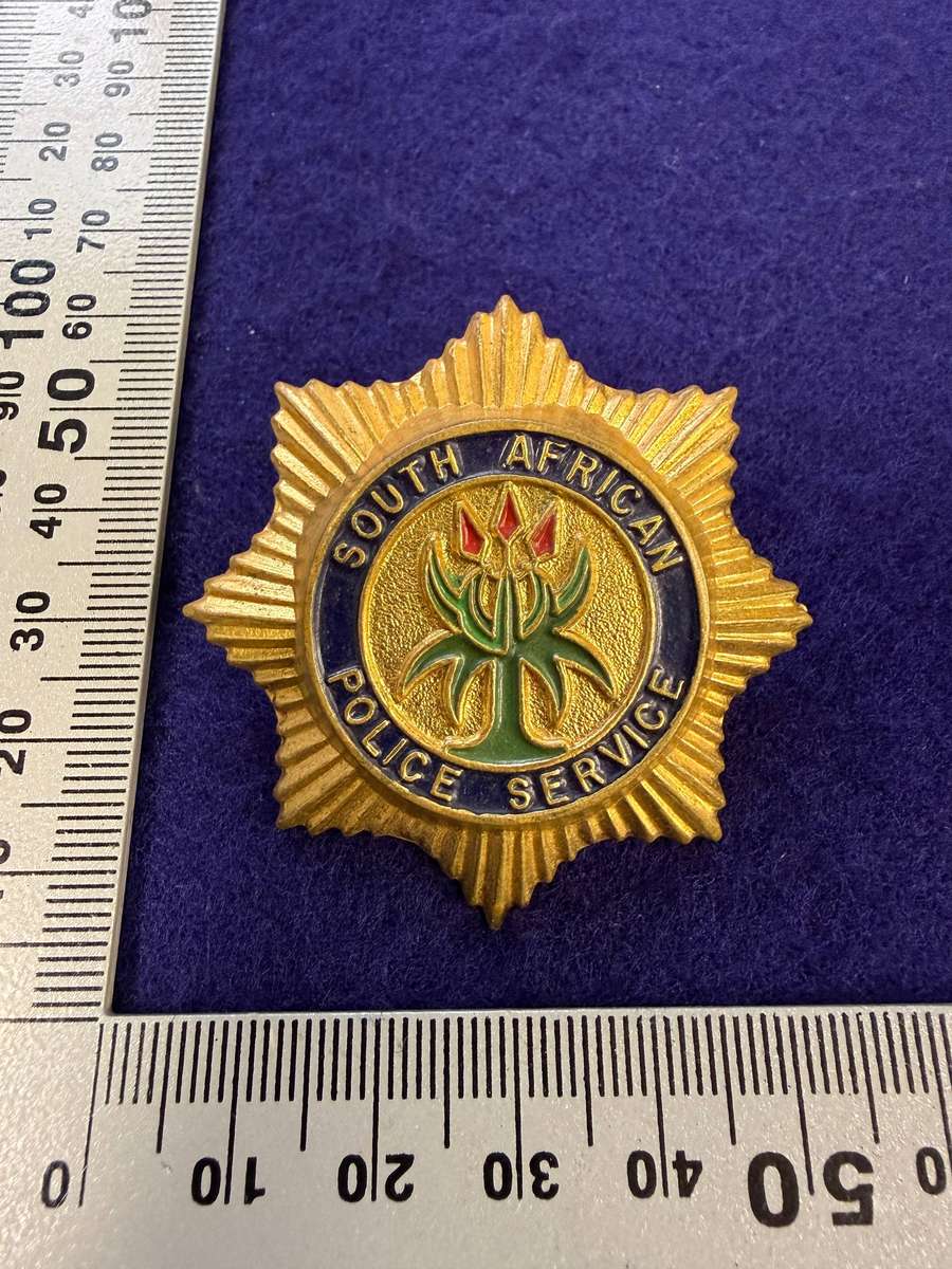 SAP - Beret / Cap Badge - Metal