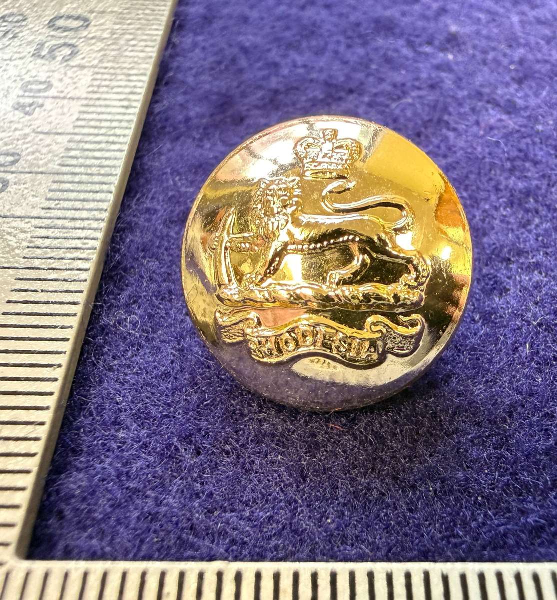 Rhodesian Buttons - General Army - QC - FIRMIN, London (1 Button)