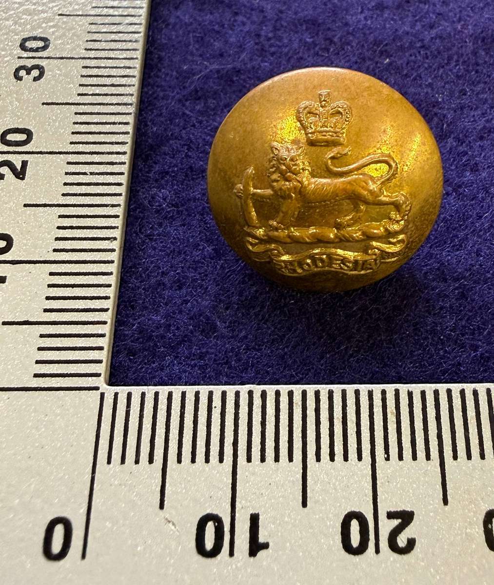 Rhodesian Buttons - General Army - QC - FIRMIN, London (1 Button)
