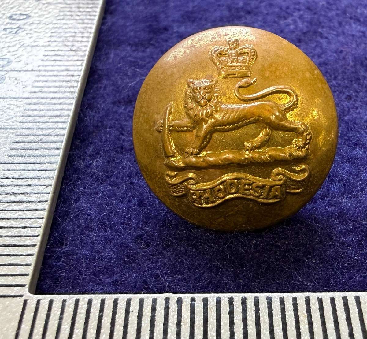 Rhodesian Buttons - General Army - QC - FIRMIN, London (1 Button)