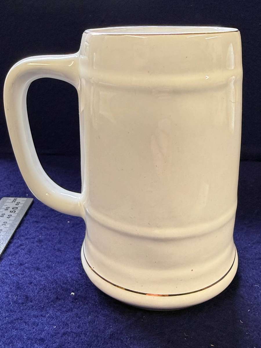 Rhodesian Mugs - INTAF - DIA 19 Nov 1977 - CHIKURUBI CHINDITS