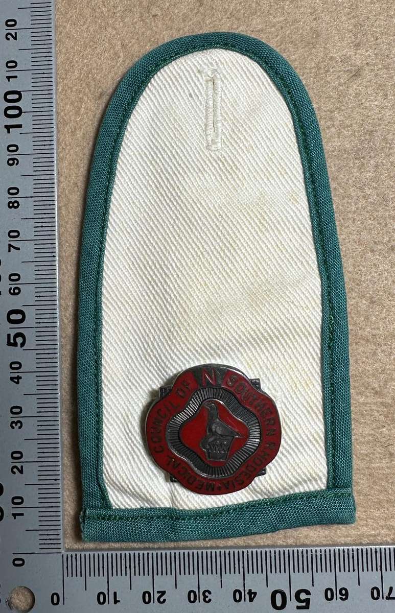 Rhodesia NURSING -EPPAULETTE MED COUNCIL SOUTHERN RHODESIA ONLY