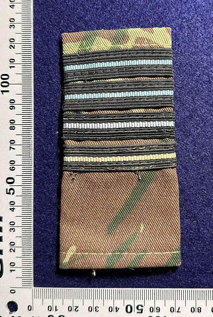 Rhodesia Air Force - SINGLE GROUP CAPTAIN SLIP ONS OPERATIONAL