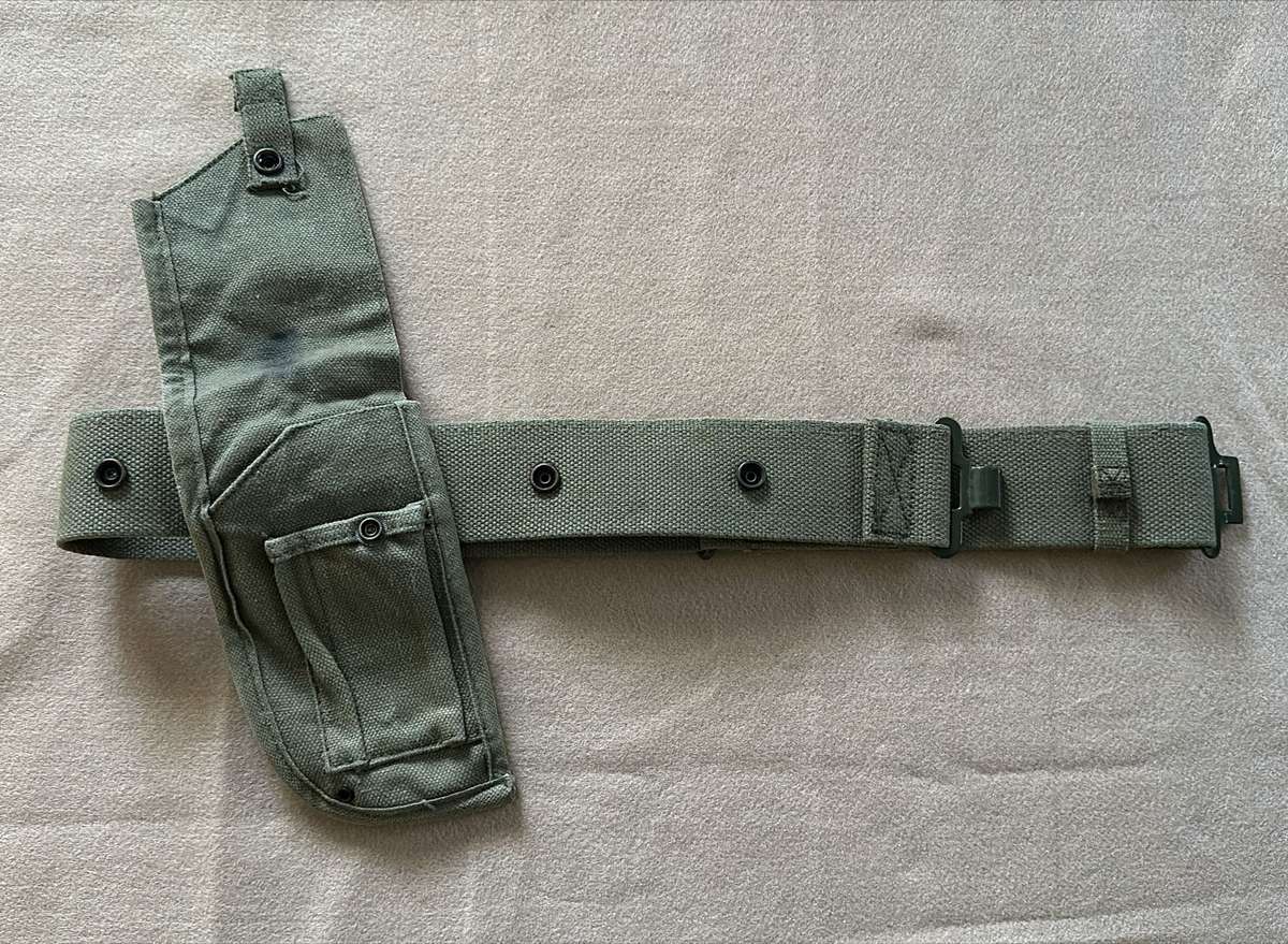 SA ARMY / SAP STABLE BELT WITH HOLSTER - AS USED