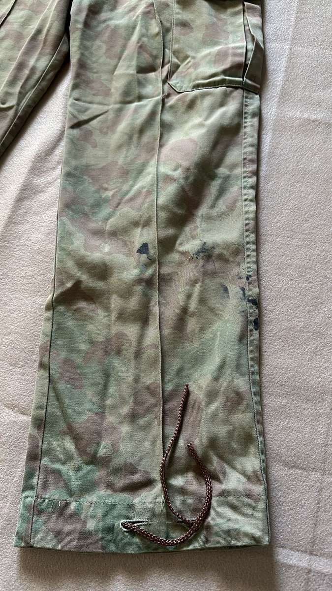 SAP CAMO TROUSERS - 36CM WAIST (CONDITION AS PER PICTURES)