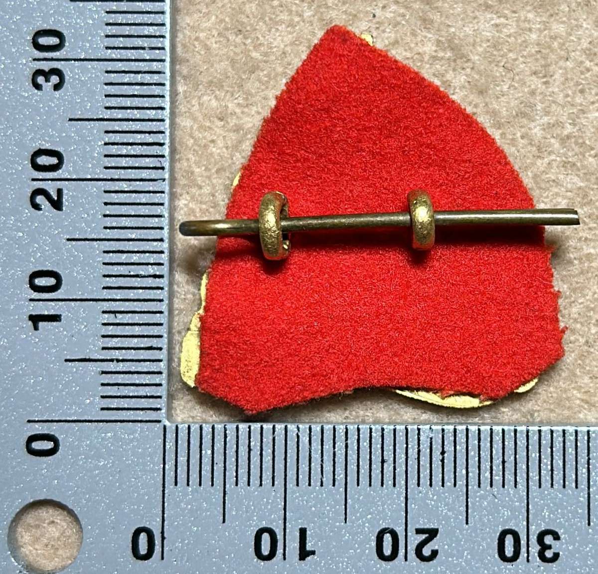 RHODESIA ARMY SERVICES CORPS - KC BADGE 1950-53