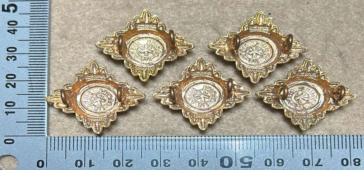 RHODESIA CROWNS AND PIPS - 5 PLAIN BRASS PIPS