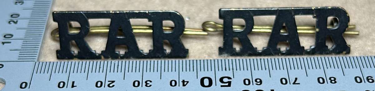 RHODESIA AFRICA RIFLES - RAR SHOULDER TITLES BLACK