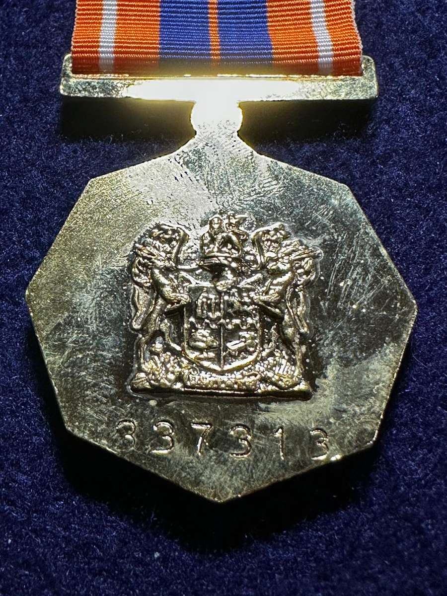 SADF Pro-Patria Medal and Cunene Blazer Pin - Fullsize - No 337313