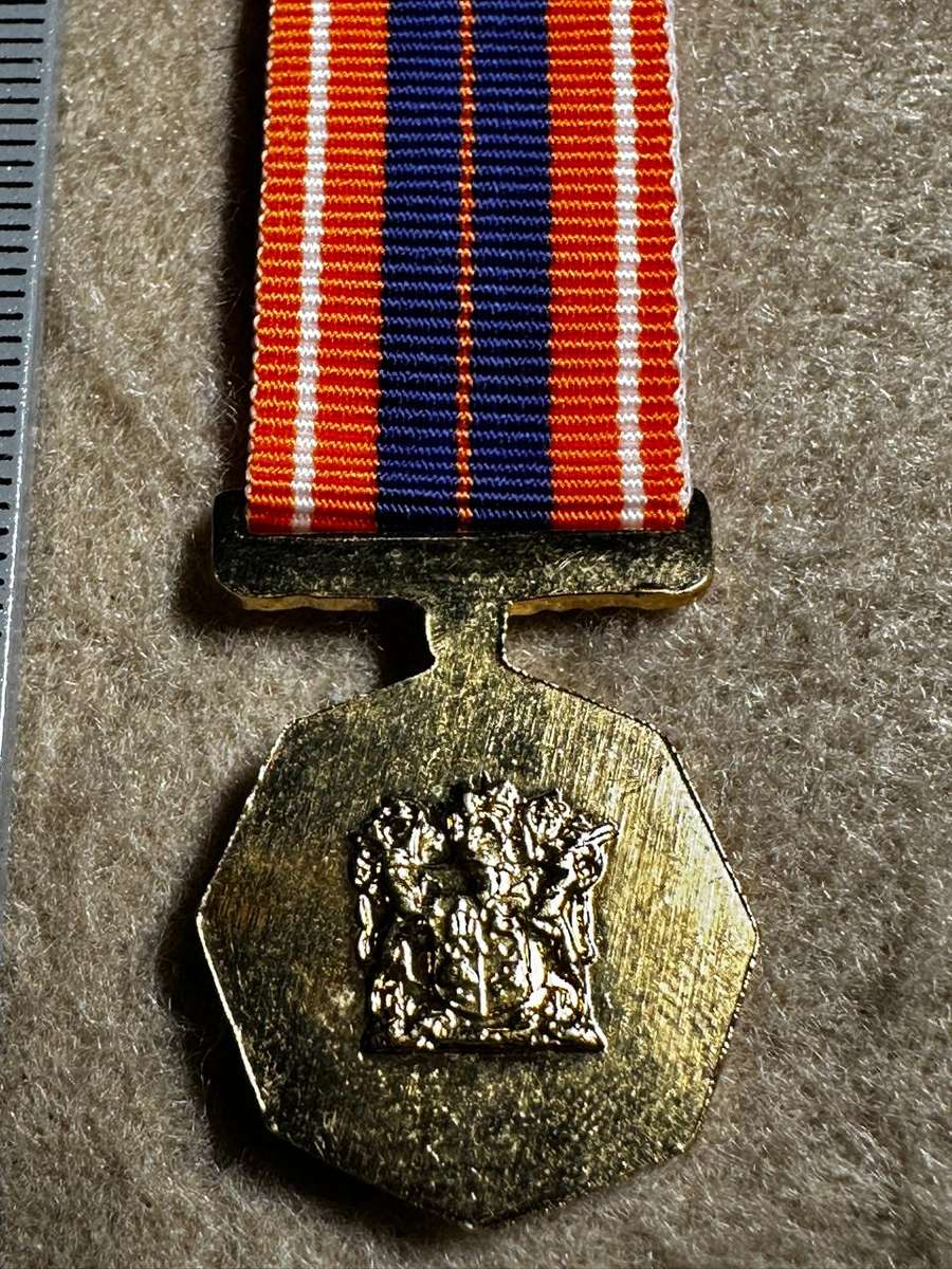 SA Military Decorations & Medals - Pro Patria Medal - Miniature