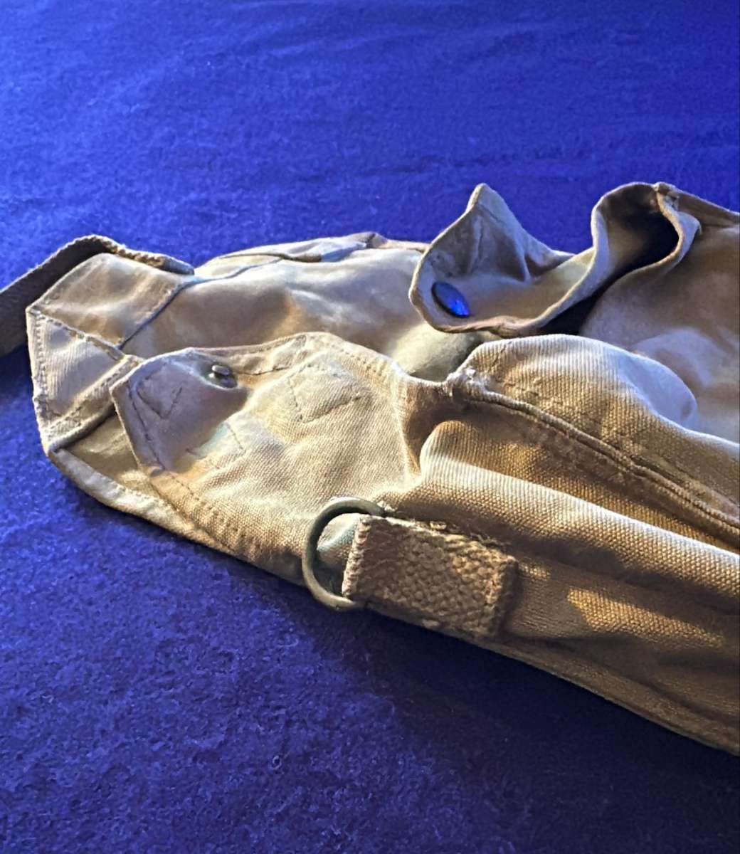 Rhodesian Pouch - 20cm x 20cm x 8cm wide - To SAS, Selous Scout Warrant Officer