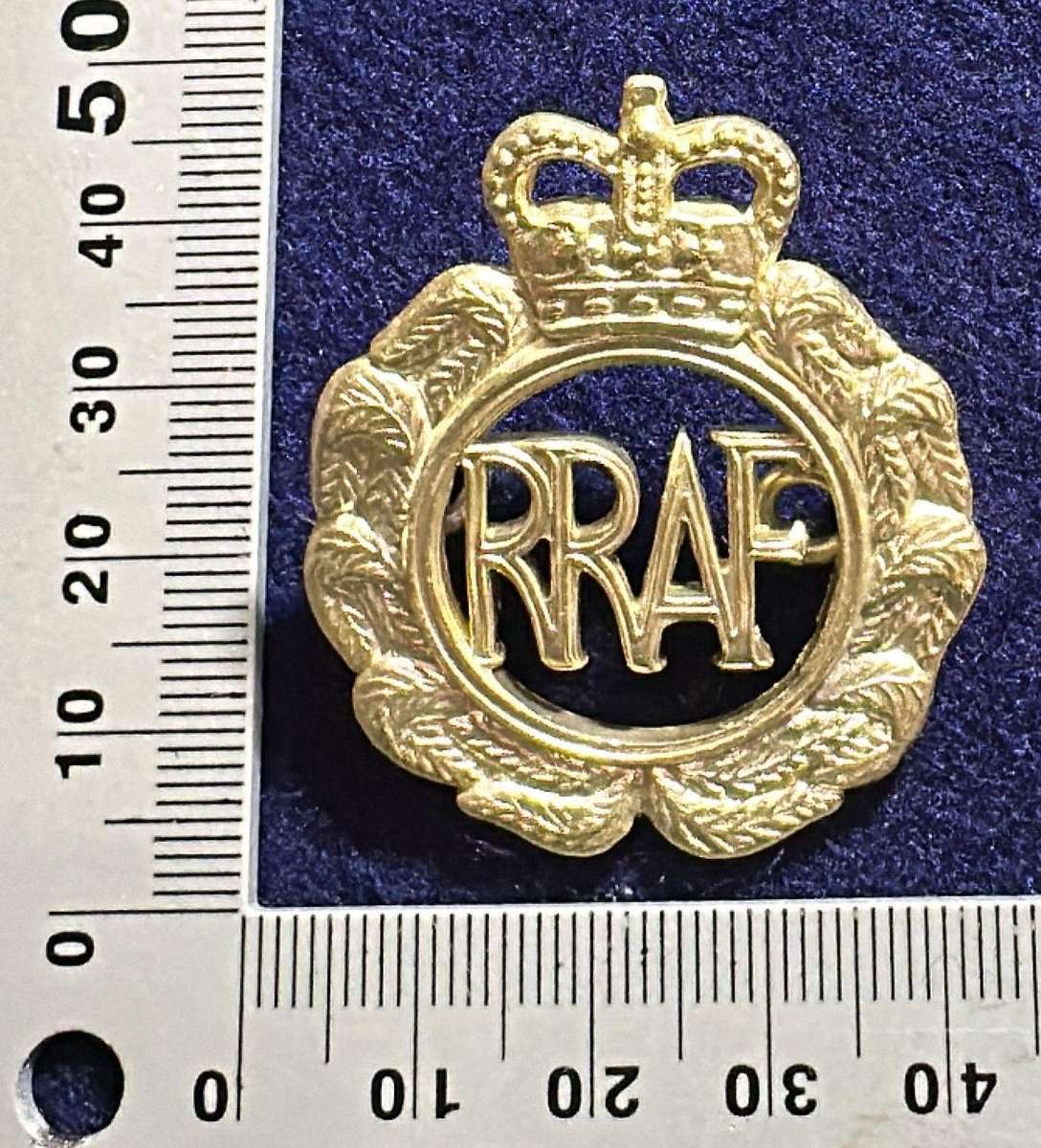 Rhodesian Cap Badge - RRAF 1953 - 1970