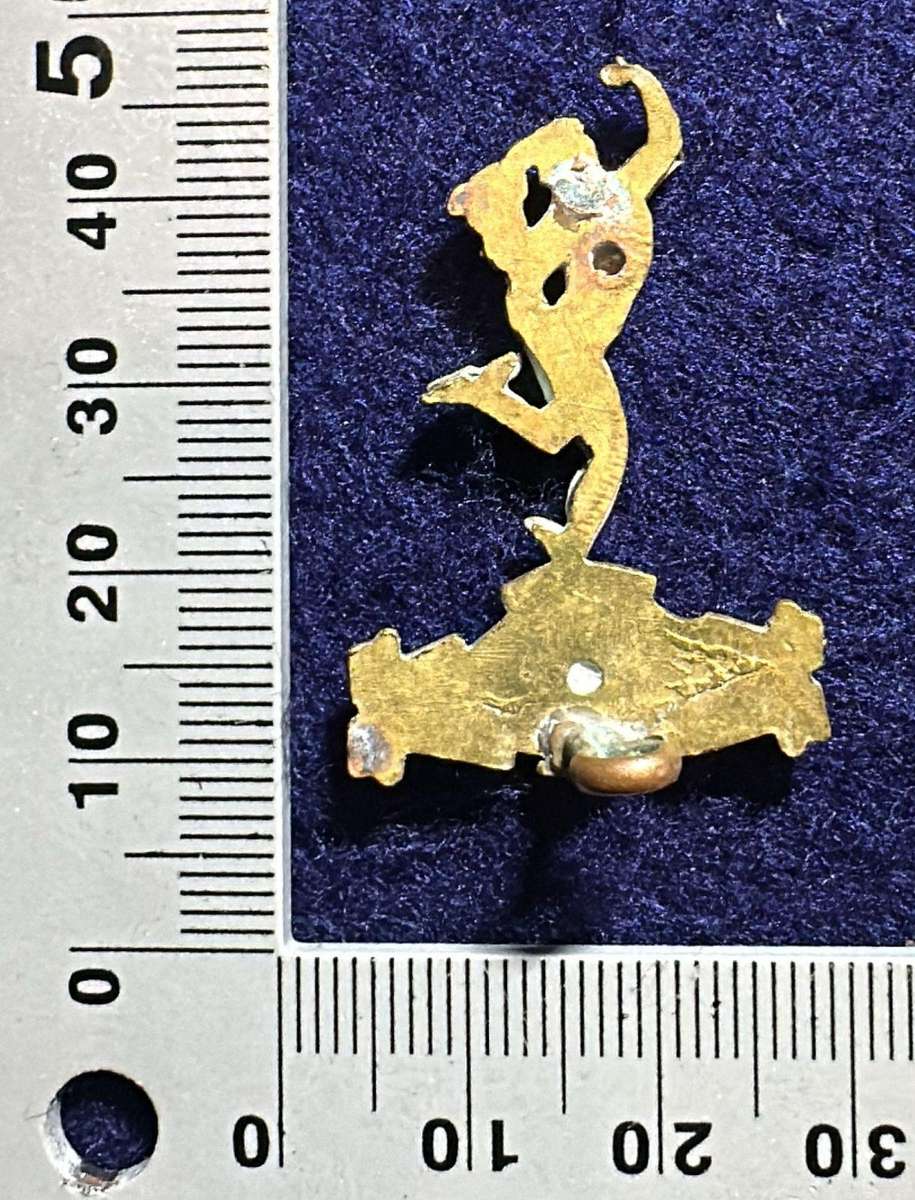 Rhodesia & Nyasaland - Corps of Signals - 1957 - 763 (Lug missing)