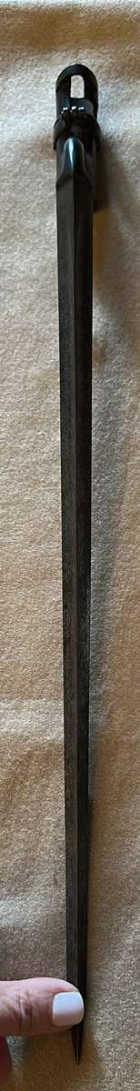 BAYONET - British Pattern 1853/? Socket Bayonette