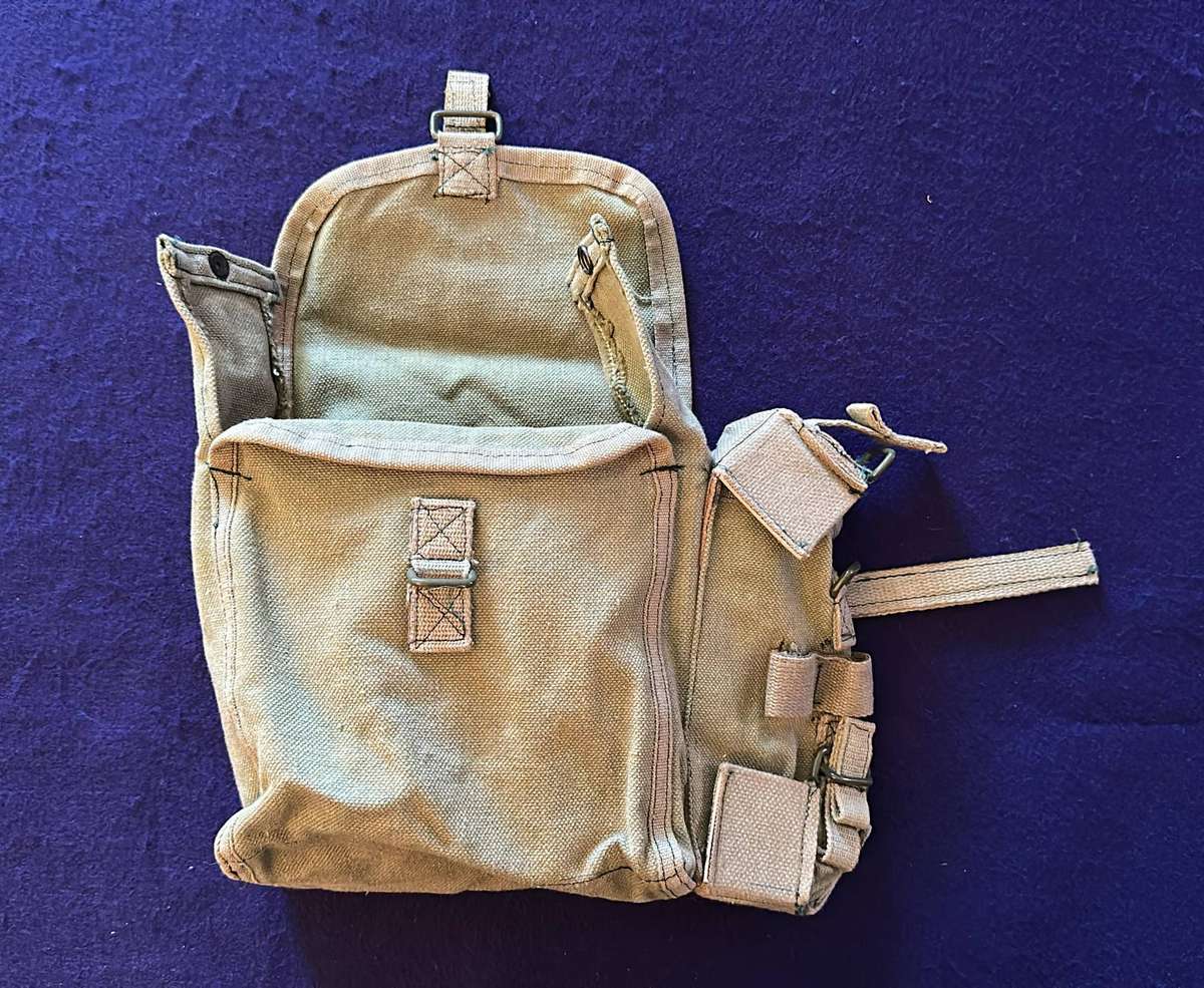 Rhodesian Pattern 64/65 Webbing Pouch - RHS