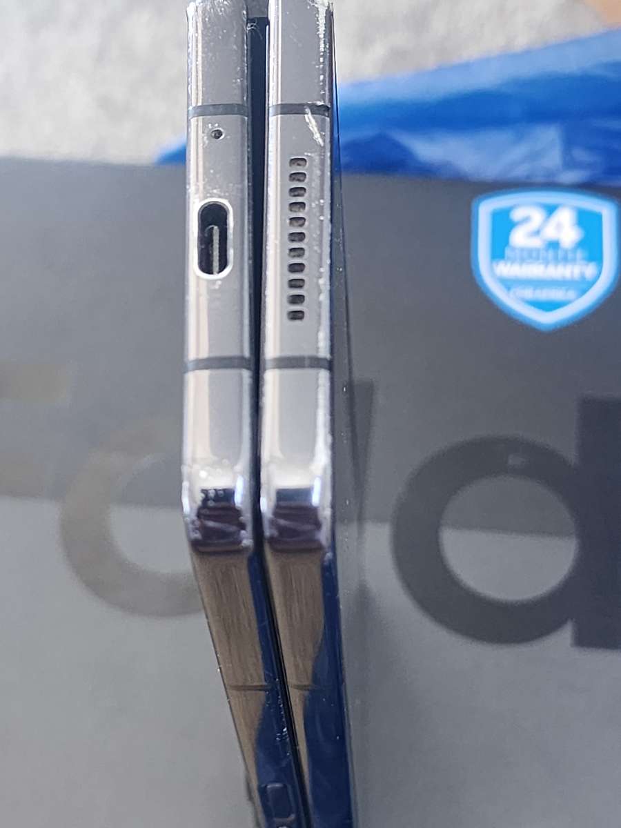 SAMSUNG GALAXY FOLD 4