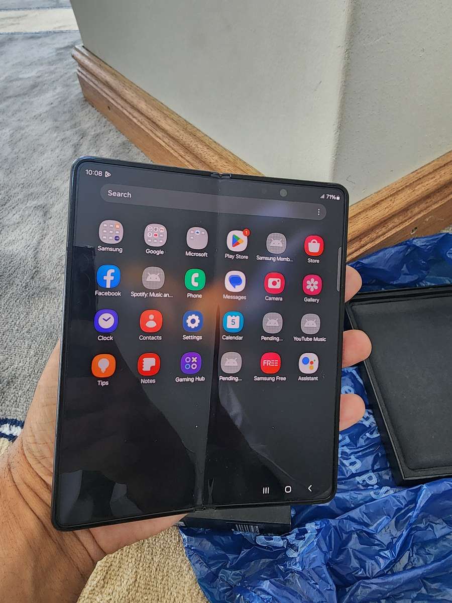SAMSUNG GALAXY FOLD 4