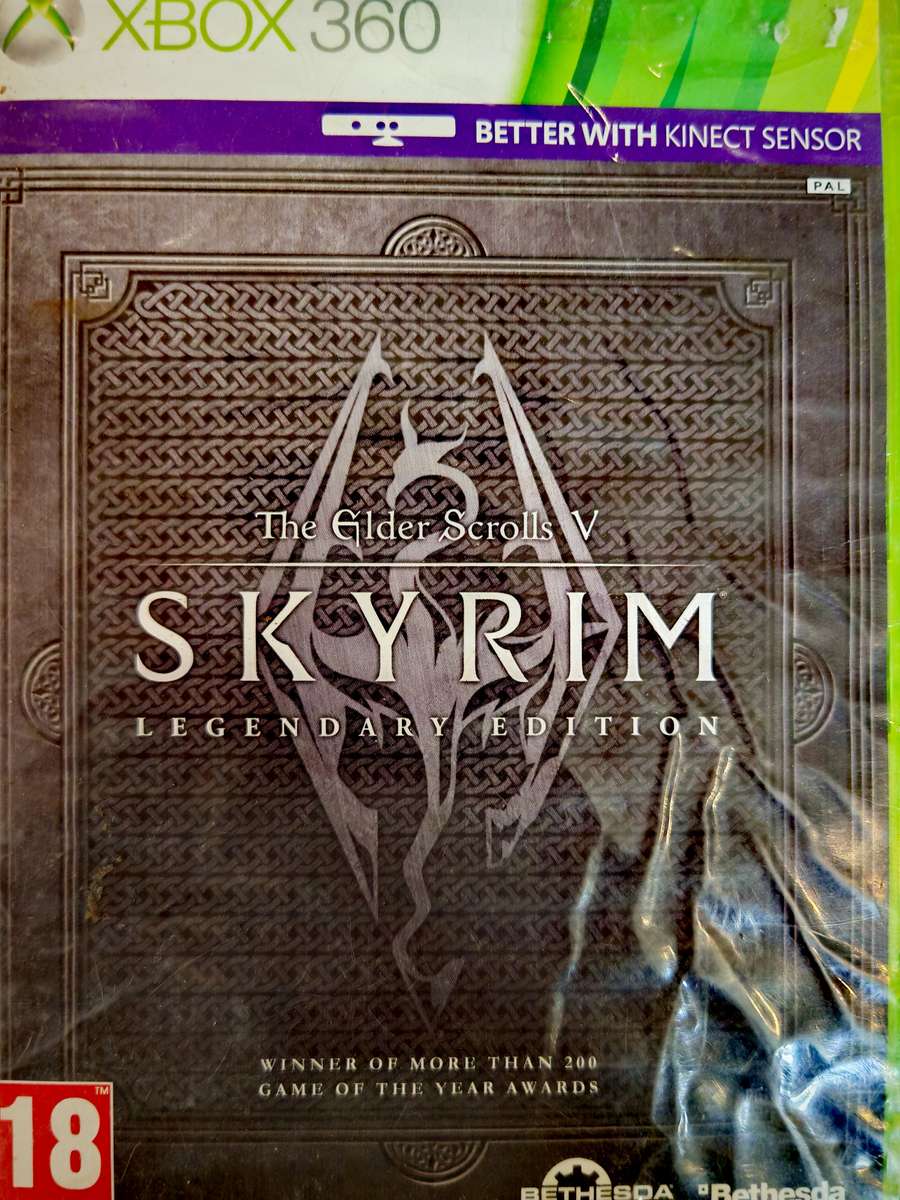 ELDER SCROLLS vs SKYRIM XBOX 360