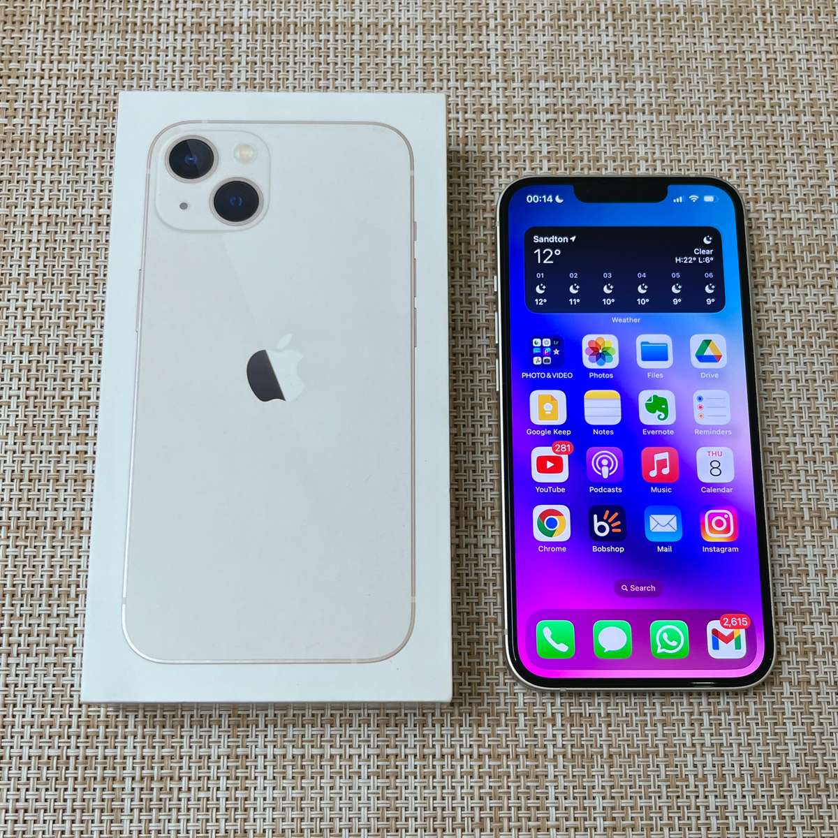 Apple iPhone 13 Starlight 256GB (3 Month Warranty)