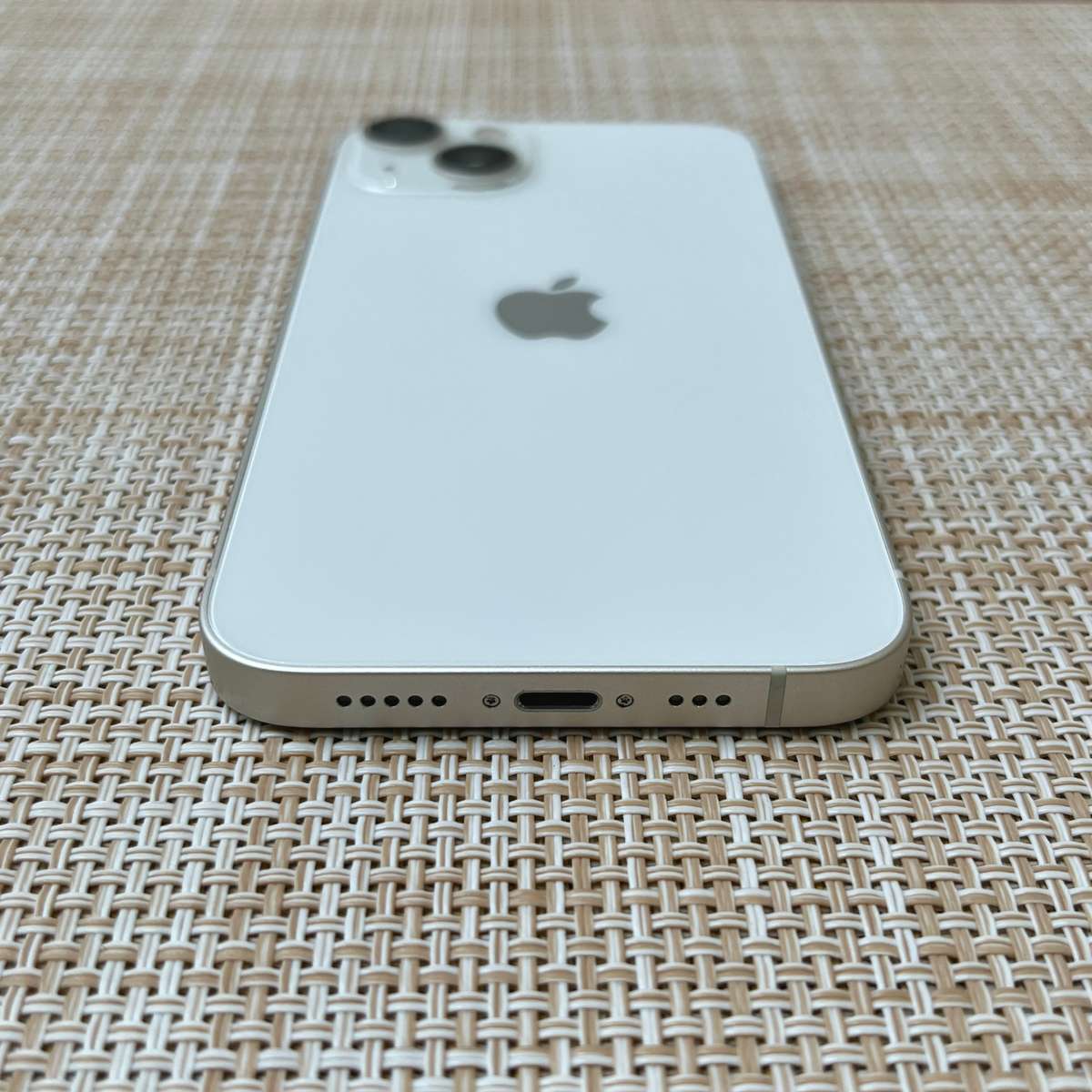 Apple iPhone 13 Starlight 256GB (3 Month Warranty)