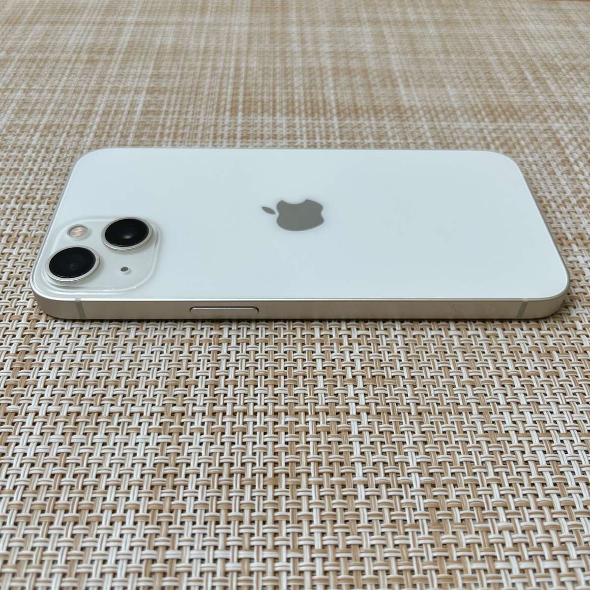 Apple iPhone 13 Starlight 256GB (3 Month Warranty)