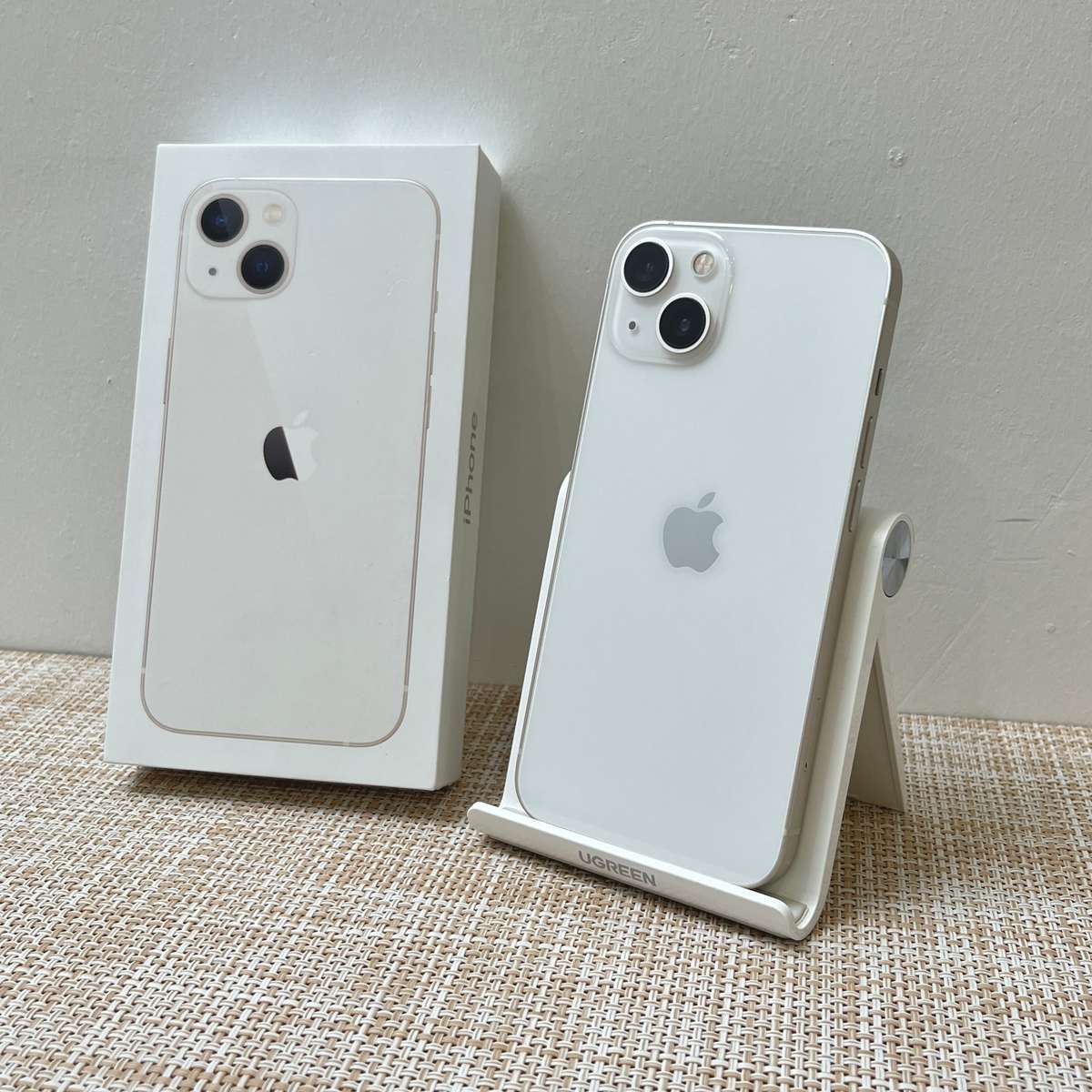 Apple iPhone 13 Starlight 256GB (3 Month Warranty)