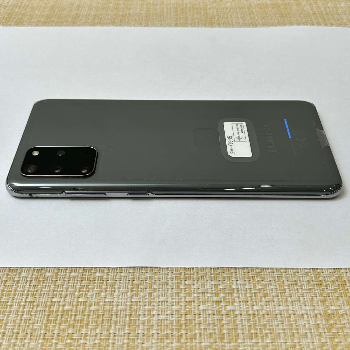 Samsung Galaxy S20 Plus Cosmic Grey 128GB - Cracked Screen