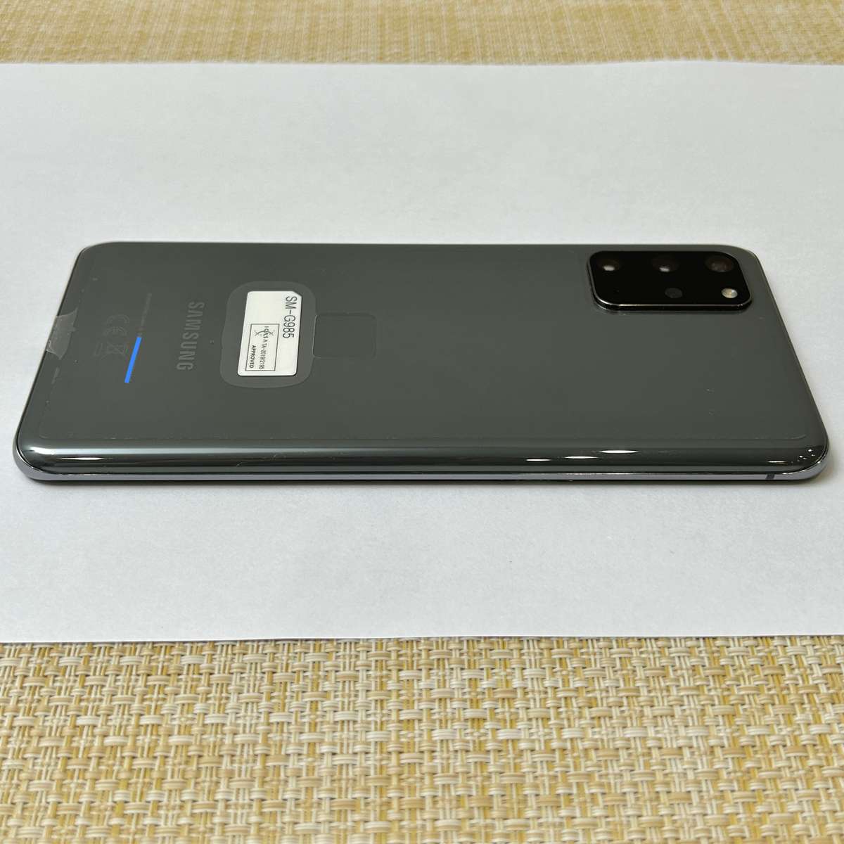 Samsung Galaxy S20 Plus Cosmic Grey 128GB - Cracked Screen