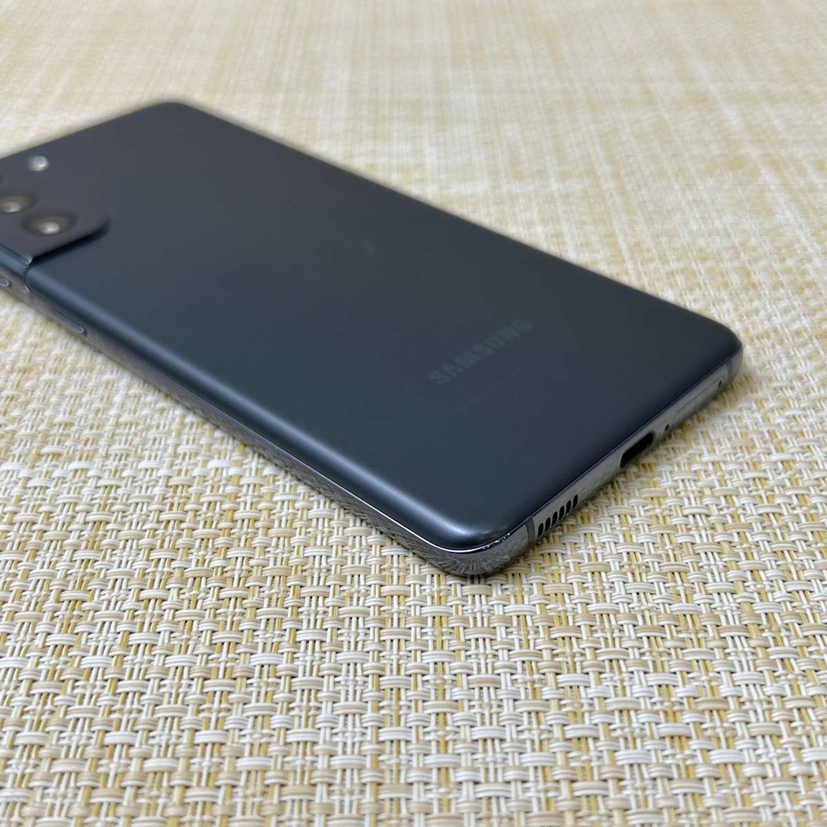 Samsung Galaxy S21 5G Phantom Gray 256GB (3 Month Warranty)