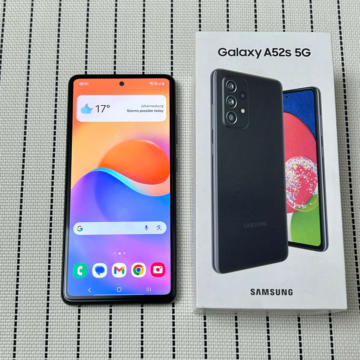 Samsung Galaxy A52s 5G | Awesome Black | 128GB (1 Month Warranty)