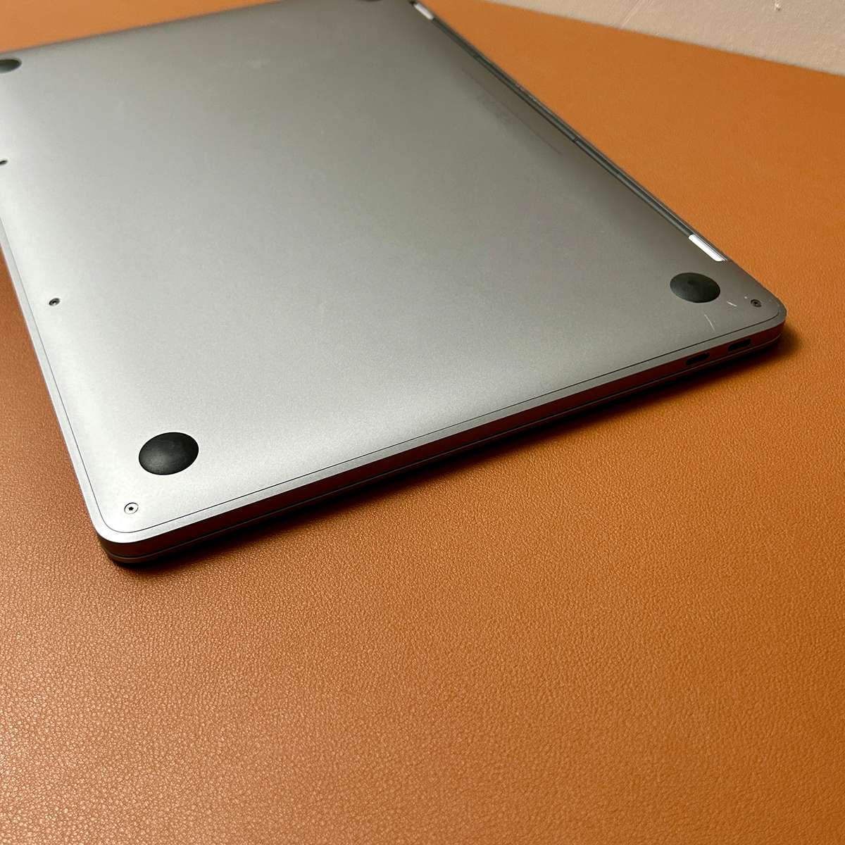 Apple MacBook Pro 13 Inch 2017 | Space Grey | Intel Core i5 | 128GB SSD/8GB RAM | (Read Ad)