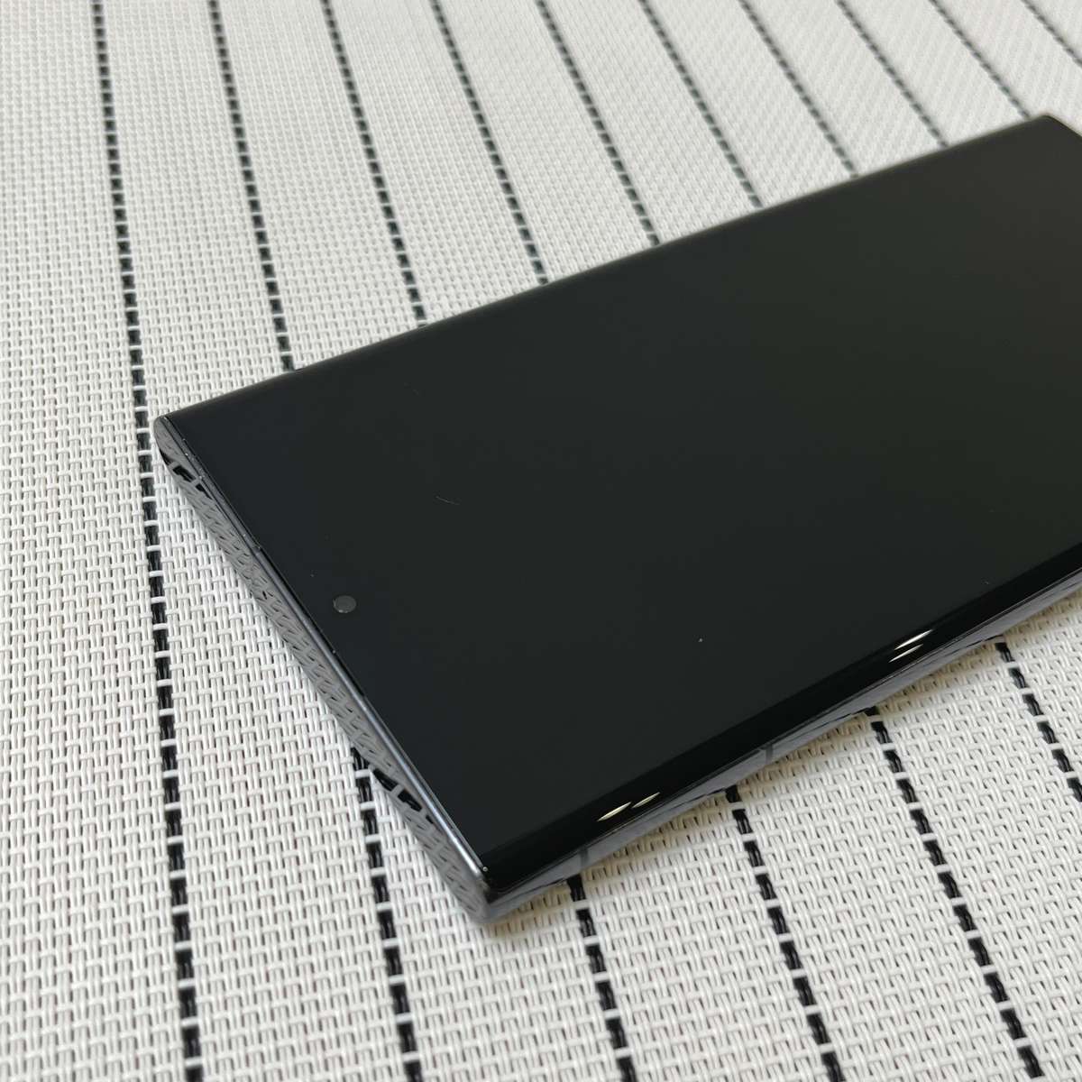 Samsung Galaxy S22 Ultra | Phantom Black | 256GB | Dual Sim (3 Month Warranty)