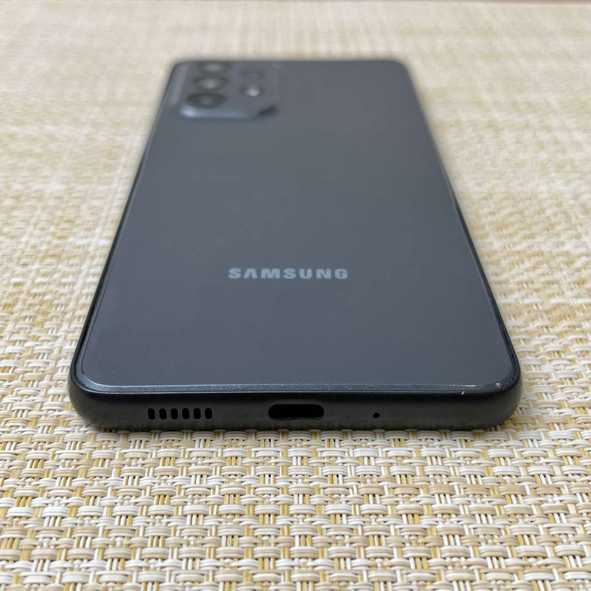 Samsung Galaxy A33 5G | Awesome Black | 128GB | Dual Sim | (1 Month Warranty)