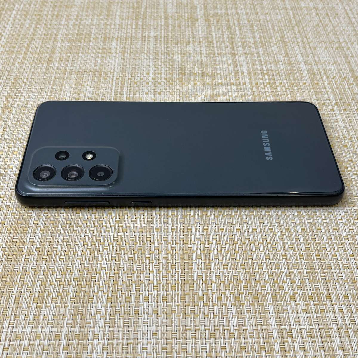 Samsung Galaxy A33 5G | Awesome Black | 128GB | Dual Sim | (1 Month Warranty)