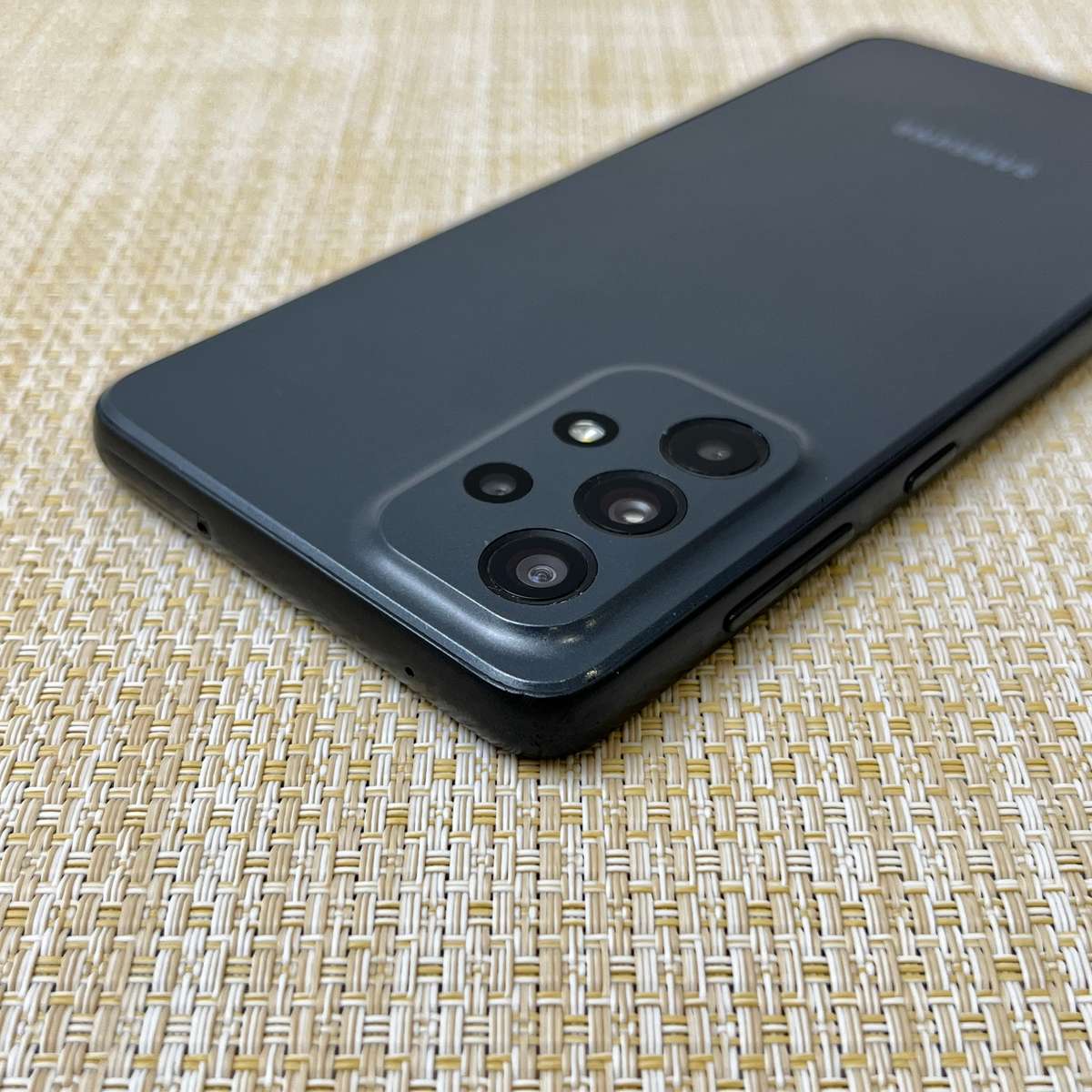 Samsung Galaxy A33 5G | Awesome Black | 128GB | Dual Sim | (1 Month Warranty)