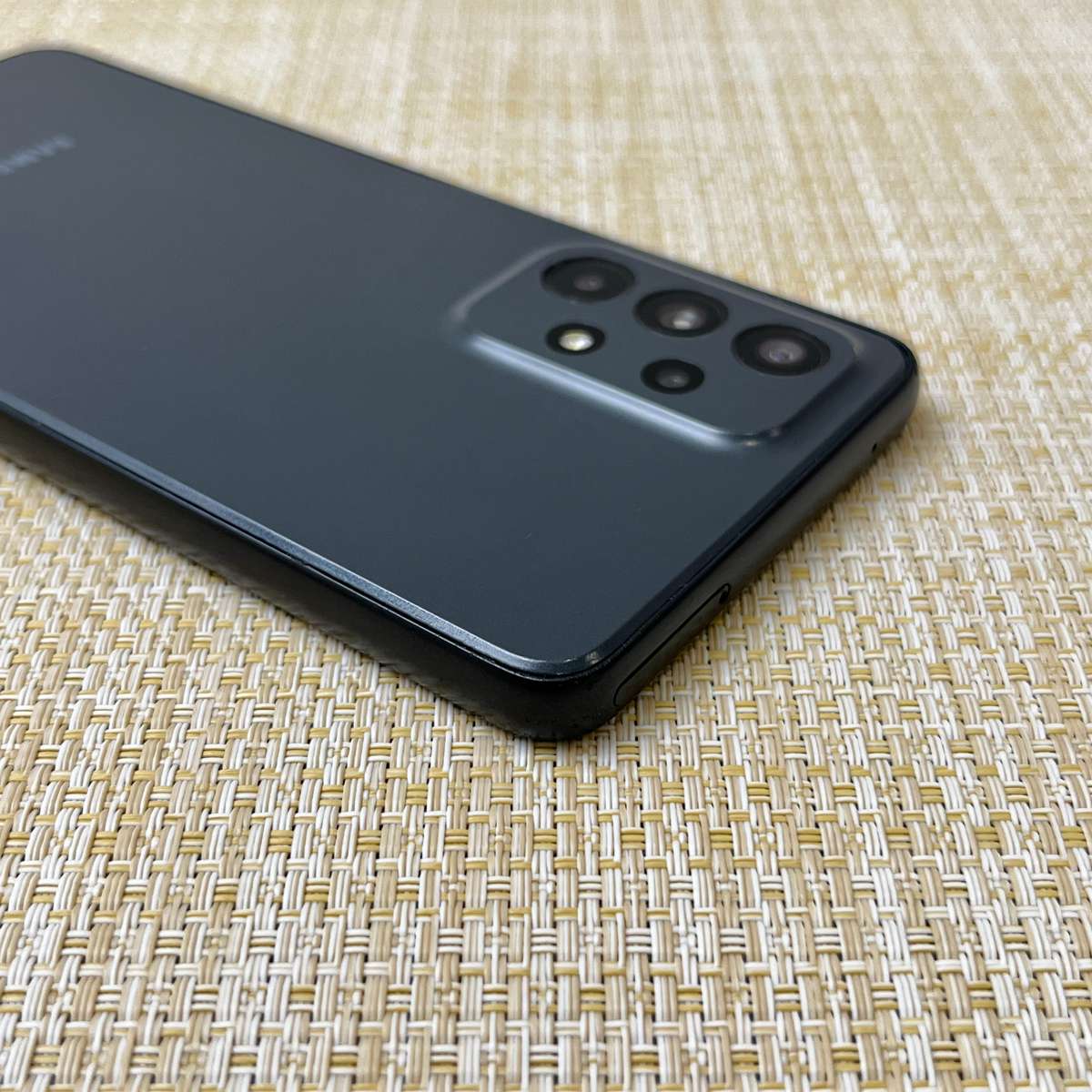 Samsung Galaxy A33 5G | Awesome Black | 128GB | Dual Sim | (1 Month Warranty)