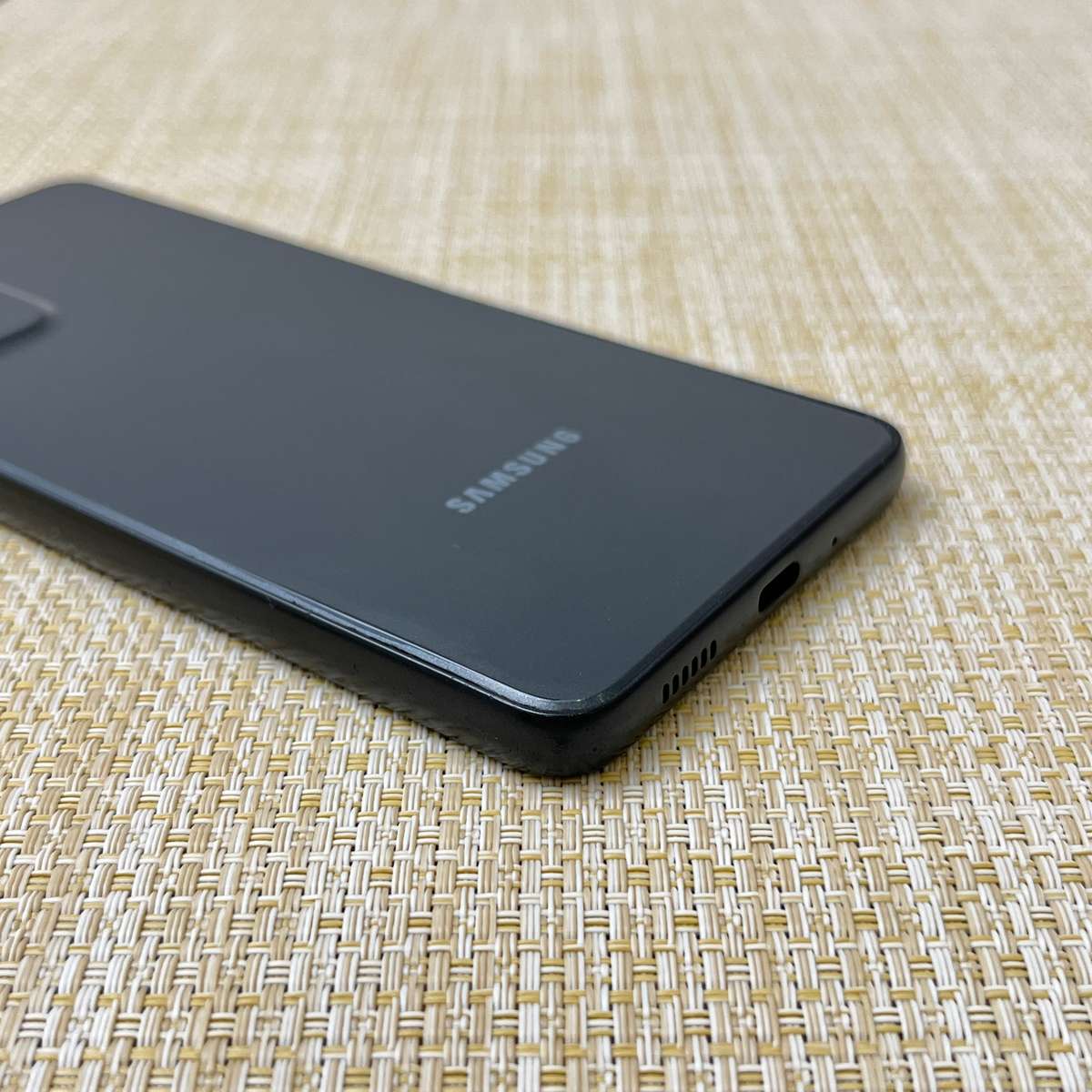 Samsung Galaxy A33 5G | Awesome Black | 128GB | Dual Sim | (1 Month Warranty)