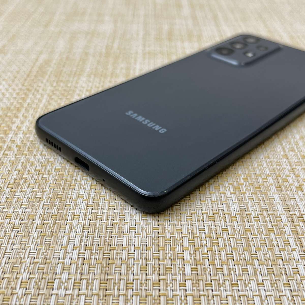 Samsung Galaxy A33 5G | Awesome Black | 128GB | Dual Sim | (1 Month Warranty)