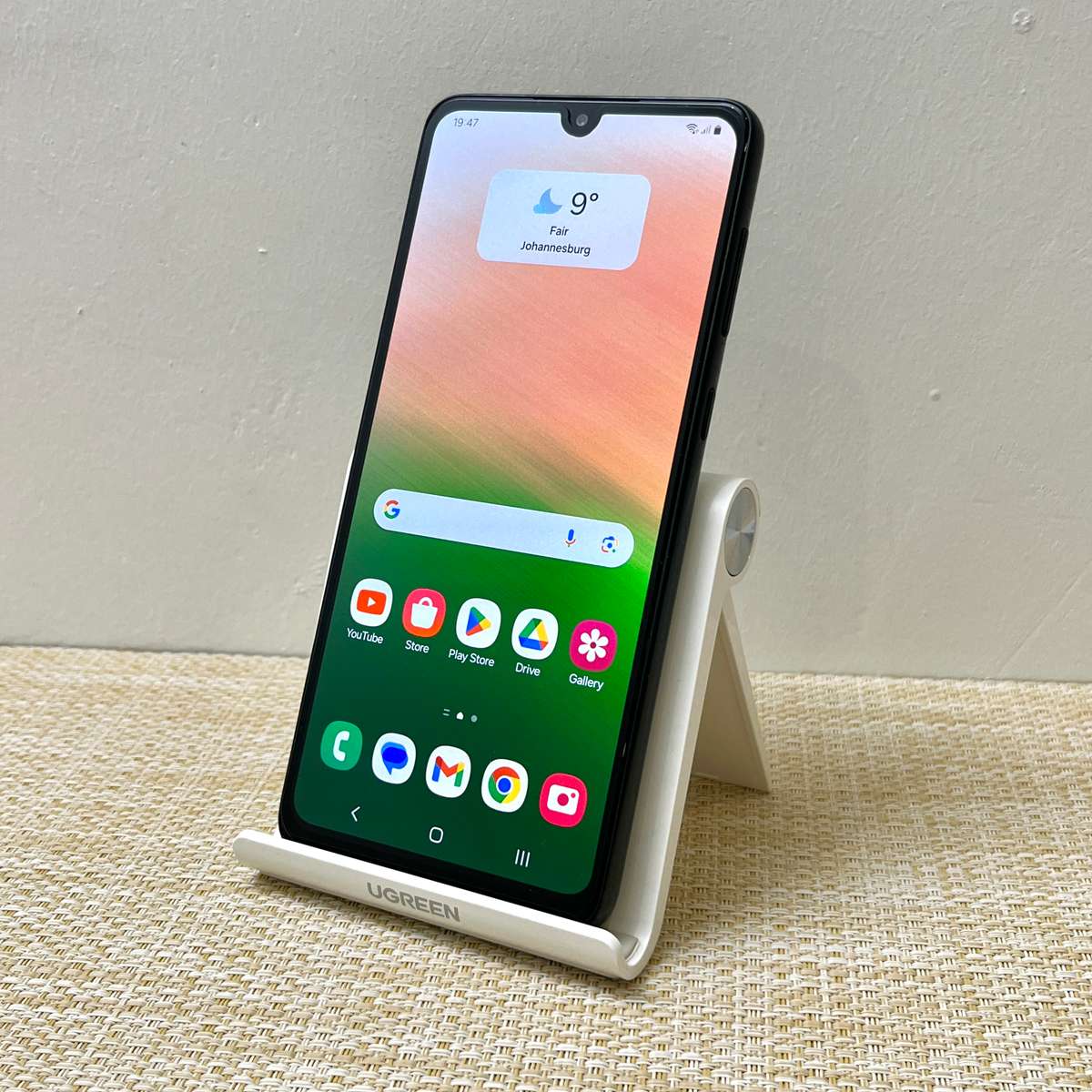 Samsung Galaxy A33 5G | Awesome Black | 128GB | Dual Sim | (1 Month Warranty)