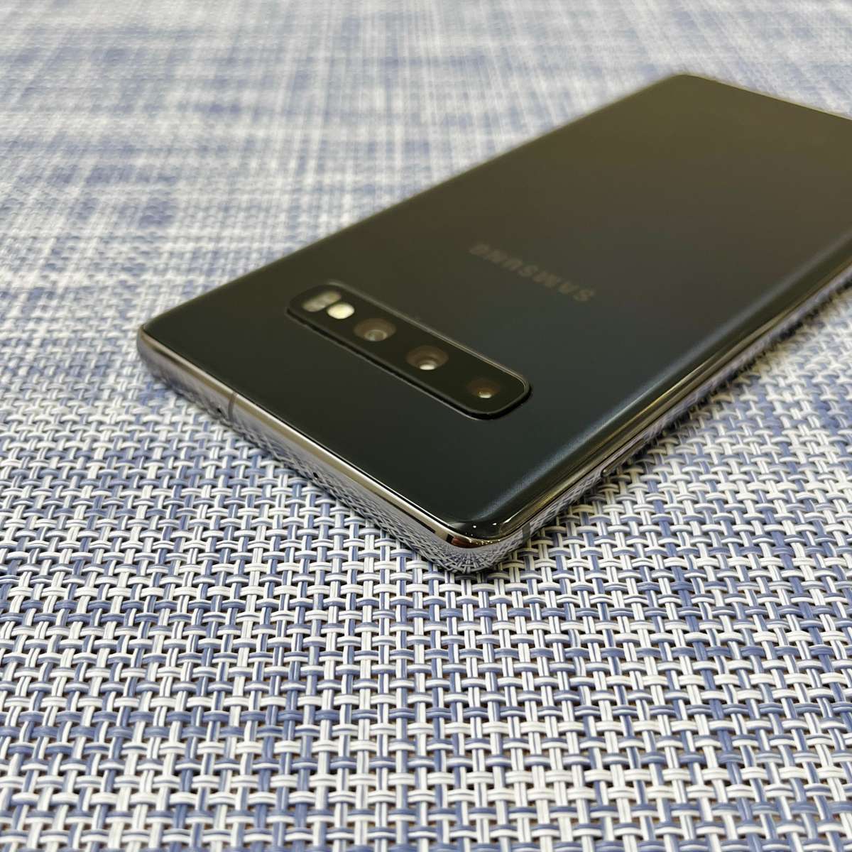 Samsung Galaxy S10 Plus Prism Black 128GB (Read Ad Description)