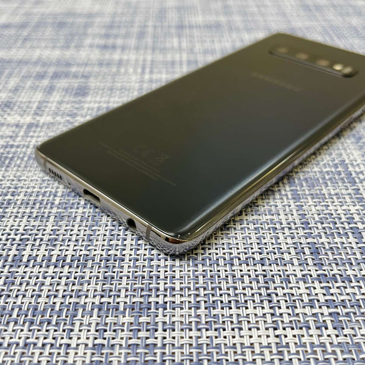 Samsung Galaxy S10 Plus Prism Black 128GB (Read Ad Description)
