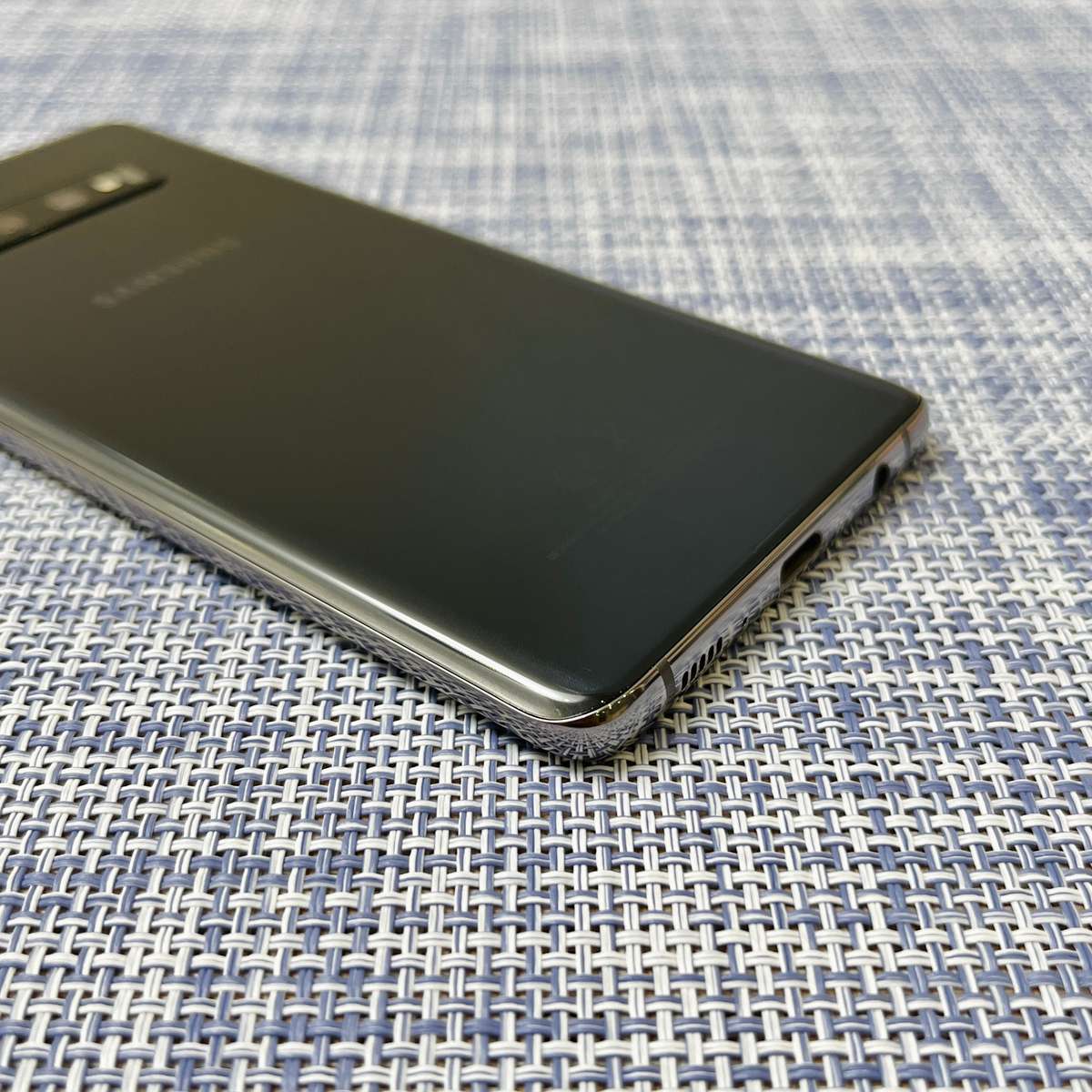 Samsung Galaxy S10 Plus Prism Black 128GB (Read Ad Description)