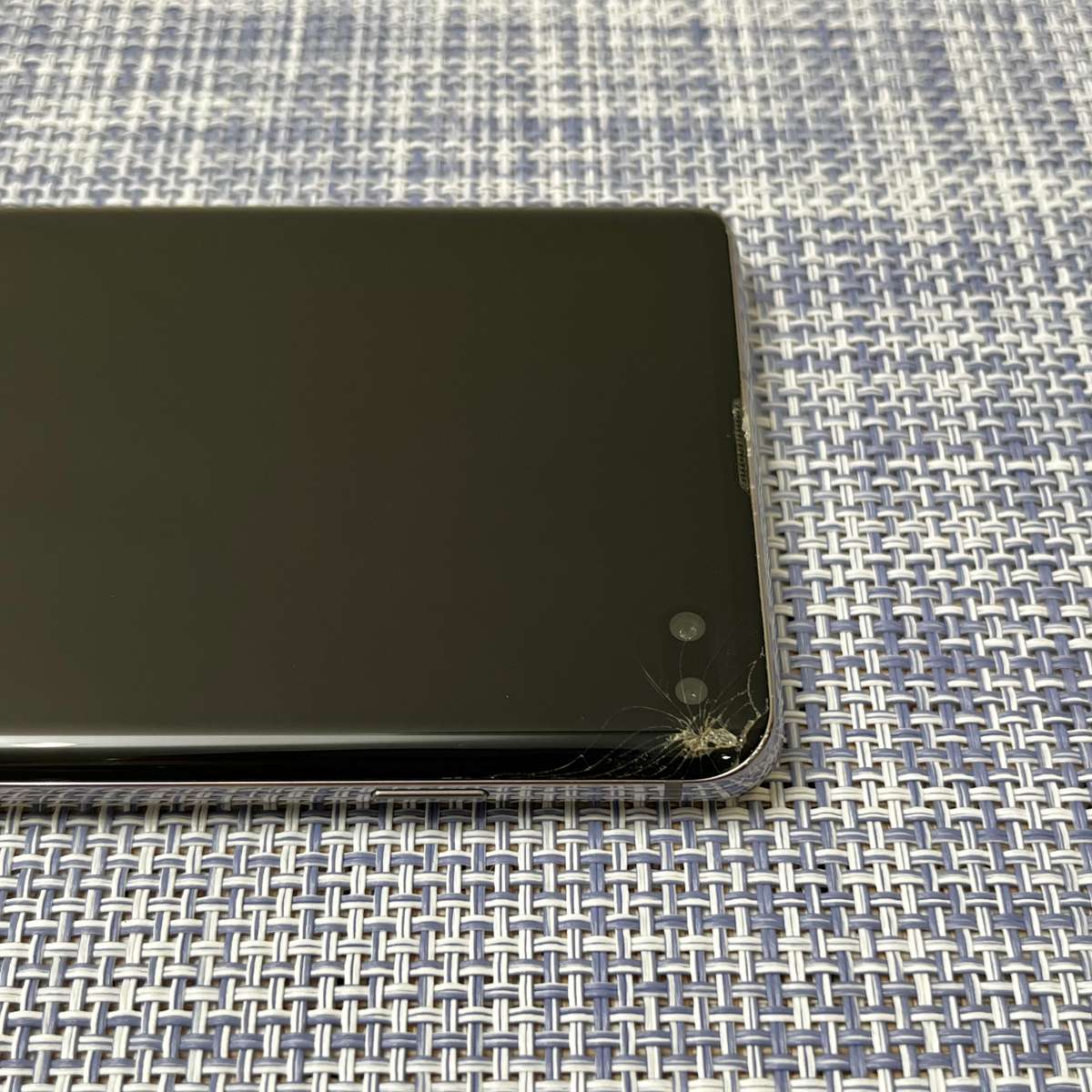 Samsung Galaxy S10 Plus Prism Black 128GB (Read Ad Description)