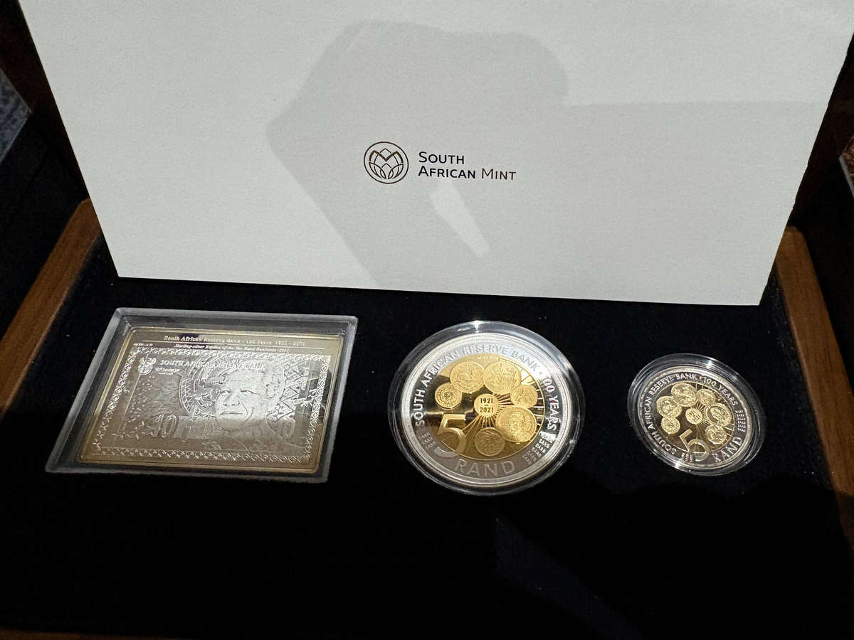 2021 South African Reserve Bank R5 Proof Coin Set with 10 Rand Silver Banknote