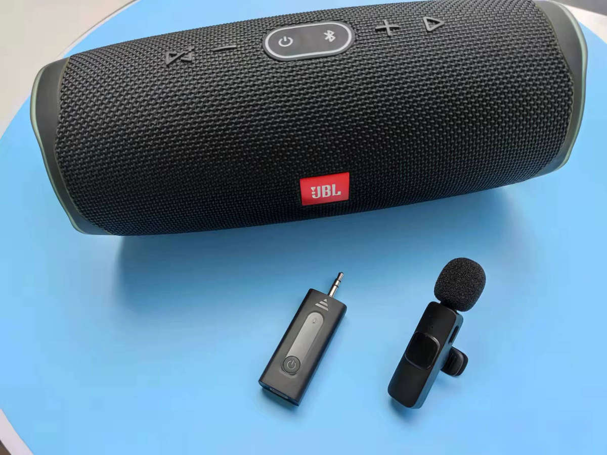 K35 Wireless Lavalier Microphone with 3.5mm Headphone Jack Receiver