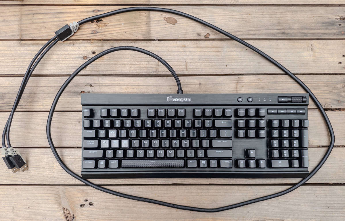 Corsair K70 LUX RGB Mechanic Gaming Keyboard