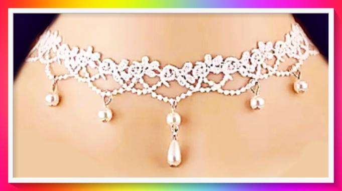 Beautiful vintage style white lace and bead choker