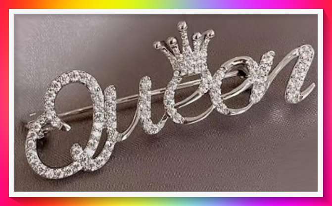 Amazing Queen brooch silver tone