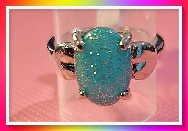 Stunning Aquamarine Coloured Stone Ring S20